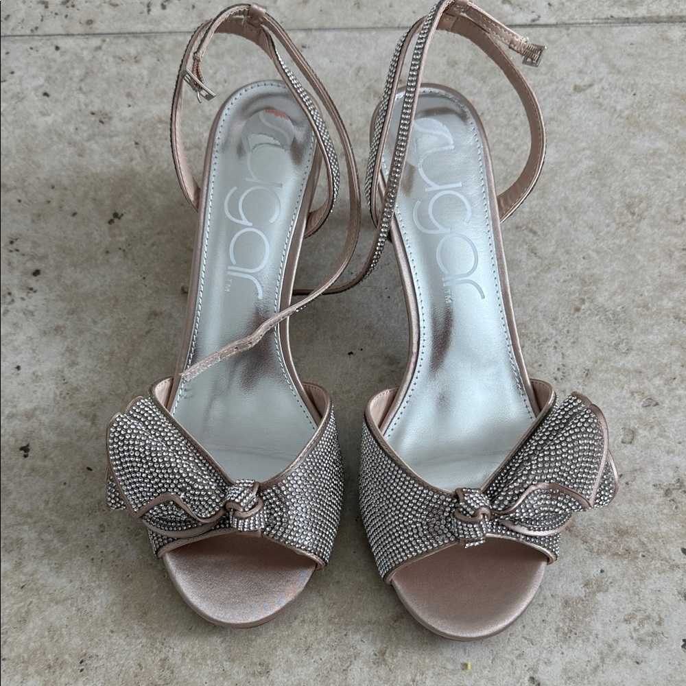 Sugar Women's Glittering Silver Bow Heels
